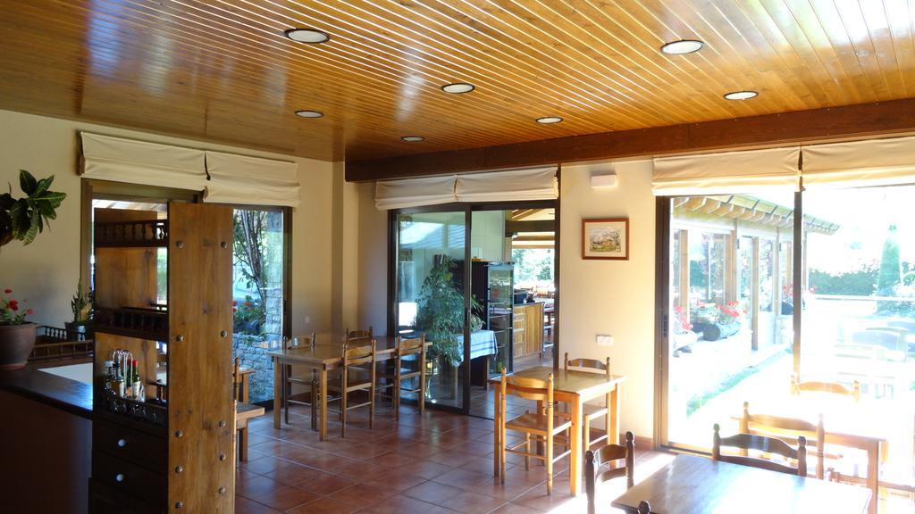 Hotel Pla Del Pi Prats I Sansor エクステリア 写真